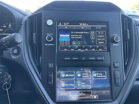 New 2025 Subaru Crosstrek 2.0i image 21