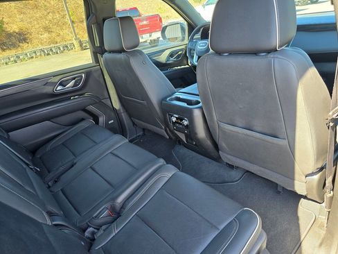 Certified 2023 GMC Yukon XL SLT image 29