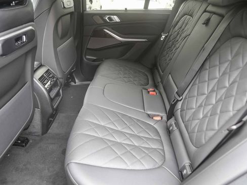 New 2026 BMW X5 sDrive40i w/ M Sport Package RWD image 14