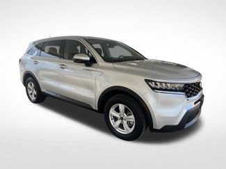 Certified 2021 Kia Sorento LX AWD/4WD video 3