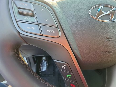 Used 2017 Hyundai Santa Fe Sport FWD image 23