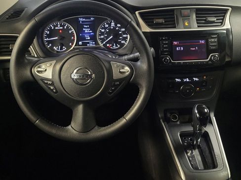 Used 2018 Nissan Sentra SV image 22