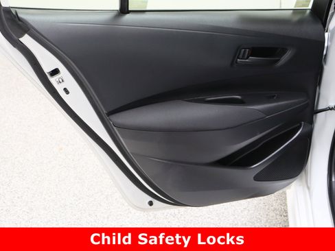 Certified 2024 Toyota Corolla LE image 23