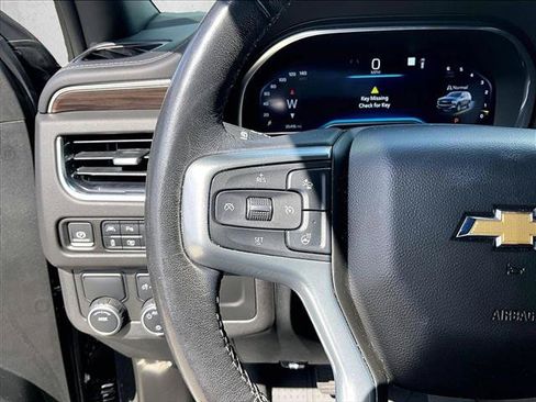 Used 2022 Chevrolet Tahoe LT w/ Luxury Package RWD image 20