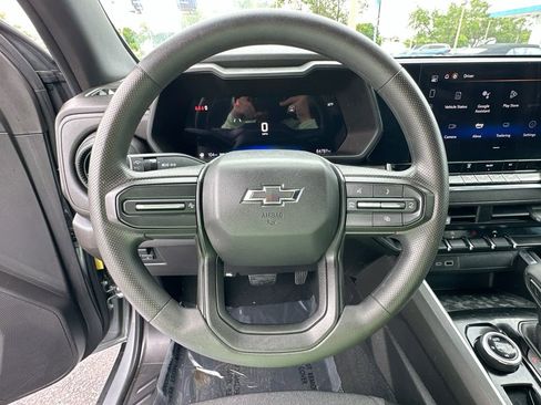 Used 2024 Chevrolet Colorado Trail Boss w/ Advanced Trailering Package image 12