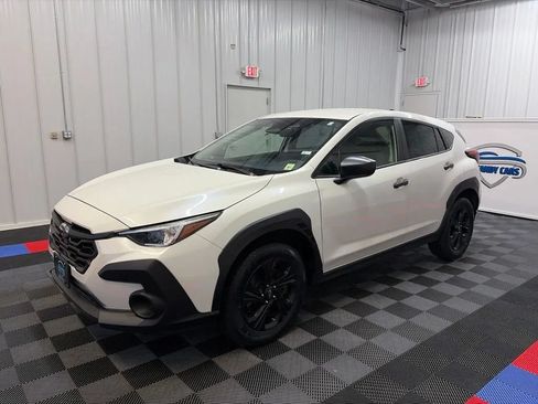 Used 2024 Subaru Crosstrek 2.0i AWD/4WD image 7