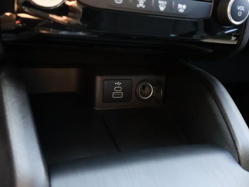Used 2025 Ford Escape SE FWD image 29