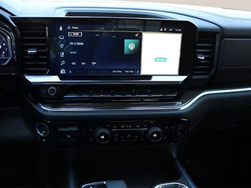 Used 2024 Chevrolet Silverado 1500 LT image 20