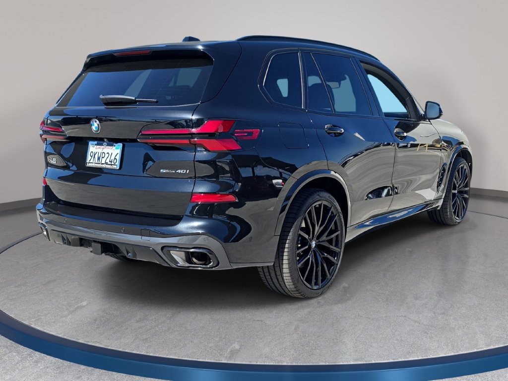 Used 2024 BMW X5 sDrive40i w/ M Sport Package RWD image 6