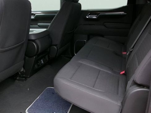Used 2024 Chevrolet Silverado 1500 LT w/ Protection Package RWD image 9