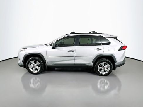 Certified 2025 Toyota RAV4 LE AWD/4WD image 8