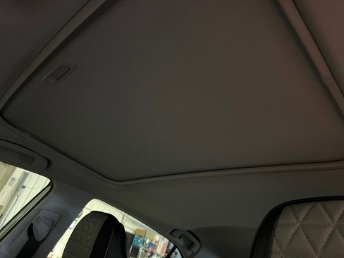 Used 2023 Toyota Camry SE w/ Cold Weather Package image 25