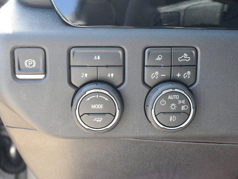New 2026 Chevrolet Silverado 3500 LT w/ All Star Edition AWD/4WD image 32
