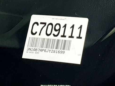 Used 2018 Nissan Sentra S image 24