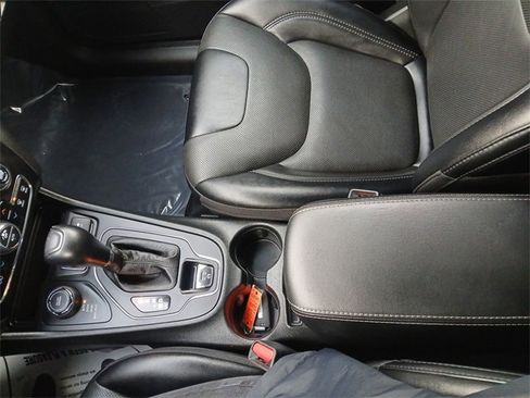 Used 2022 Jeep Cherokee Latitude Lux image 20