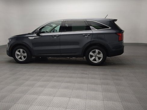 Used 2021 Kia Sorento LX FWD image 3