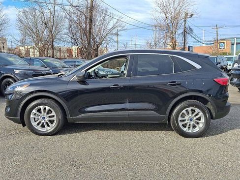 Certified 2022 Ford Escape SE AWD/4WD image 2