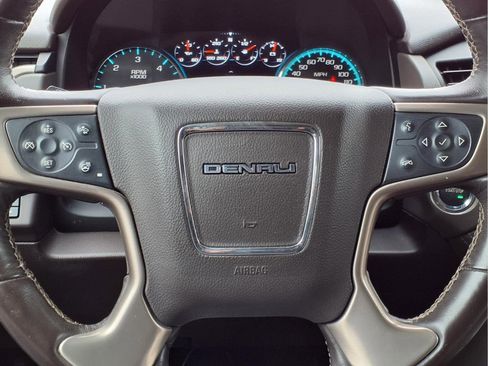 Used 2018 GMC Yukon Denali w/ Open Road Package AWD/4WD image 13