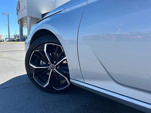 Used 2023 Nissan Altima 2.5 SR image 12