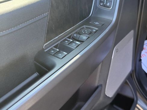 Used 2025 Ford F350 Lariat w/ Camper Package AWD/4WD image 8