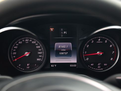 Used 2017 Mercedes-Benz C 300 Sedan w/ Premium 1 Package image 33
