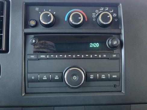 New 2025 Chevrolet Express 3500 Extended w/ Driver Convenience Package image 9