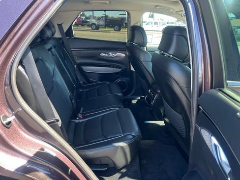 Used 2023 Genesis GV70 2.5T w/ Advanced Package AWD/4WD image 46