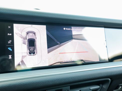 New 2025 Porsche Cayenne E-Hybrid Coupe image 19