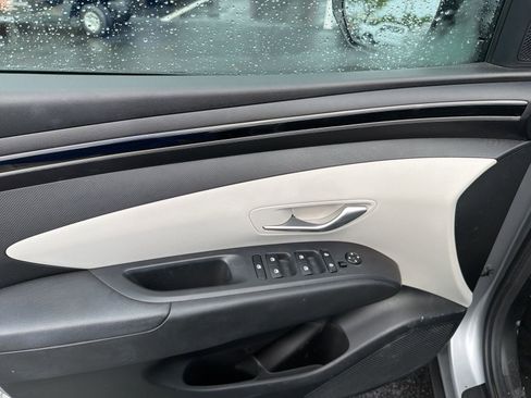 Used 2023 Hyundai Tucson SEL image 17
