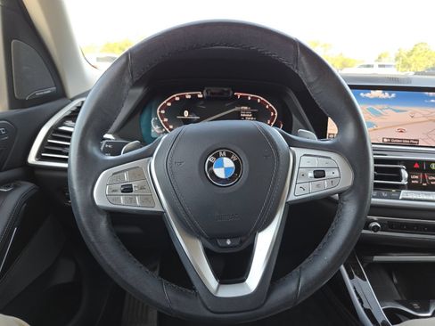 Used 2021 BMW X7 xDrive40i w/ Premium Package AWD/4WD image 31