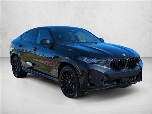 New 2026 BMW X6 xDrive40i w/ Climate Comfort Package image 7