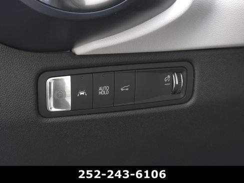 Used 2024 Chevrolet Equinox EV LT w/ Active Safety Package 3 image 31