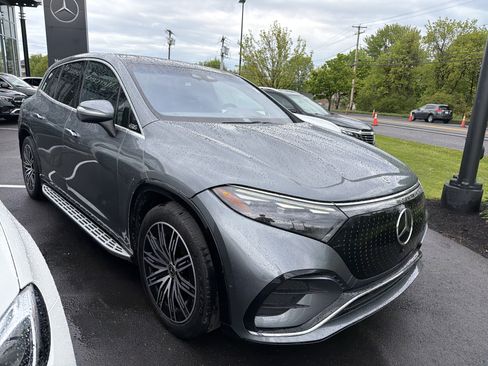 Certified 2023 Mercedes-Benz EQS 580 4MATIC SUV image 2