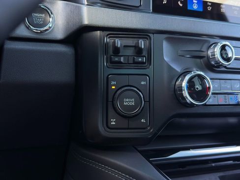 New 2026 Ford F250 Platinum image 52