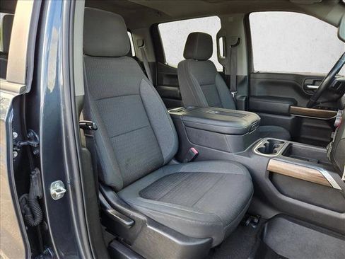 Used 2021 Chevrolet Silverado 1500 LT Trail Boss w/ Convenience Package II image 22