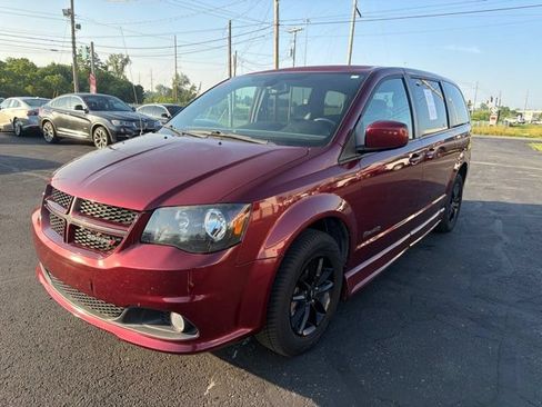 Used 2019 Dodge Grand Caravan GT FWD image 5