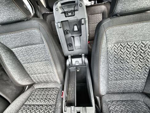 Used 2022 Chevrolet Equinox LT FWD image 20