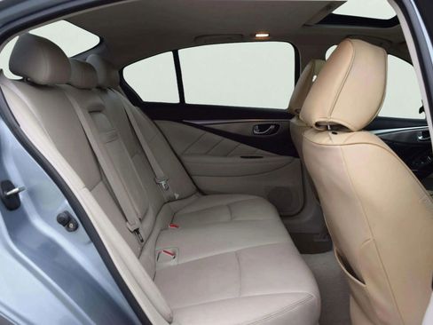 Used 2014 INFINITI Q50 3.7 Sedan 4D w/ Moonroof Package image 22