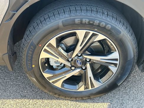 Used 2024 Subaru Crosstrek 2.0i Premium AWD/4WD image 7