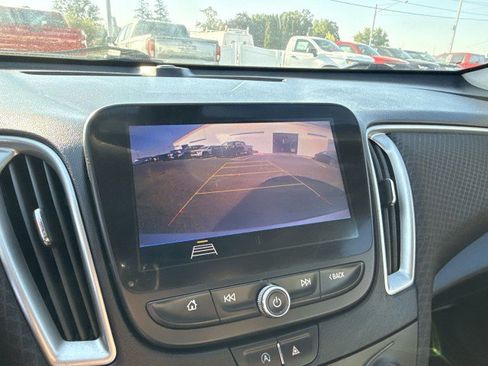 Certified 2020 Chevrolet Malibu LS image 21