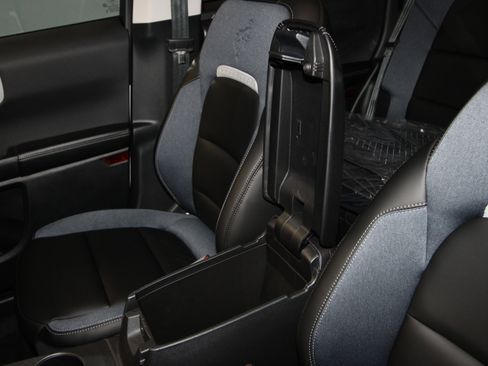 New 2025 Ford Bronco Sport Outer Banks w/ Outer Banks Tech Package+ image 19