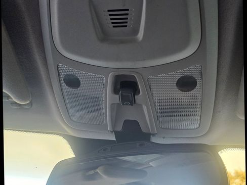 Used 2005 Volvo S60 2.5T image 40