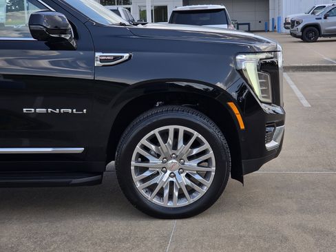 New 2026 GMC Yukon Denali RWD image 5