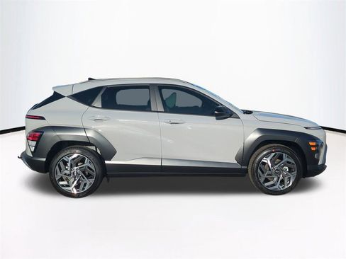 New 2026 Hyundai Kona SEL Premium image 4