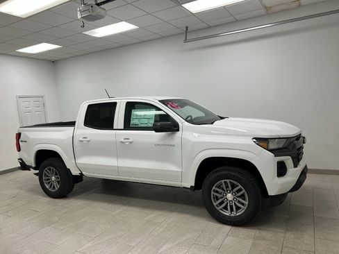 New 2025 Chevrolet Colorado LT w/ Advanced Trailering Package image 6