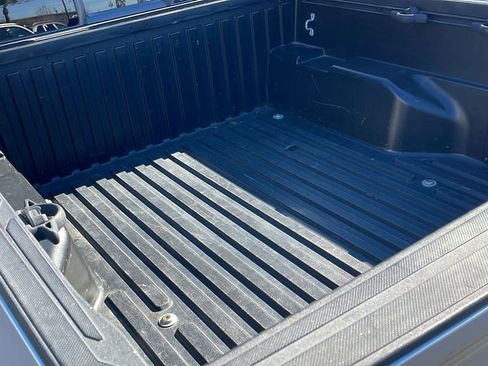 Used 2016 Toyota Tacoma SR5 image 30