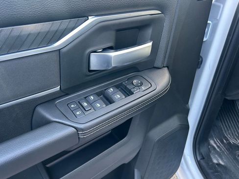 New 2025 RAM 3500 Big Horn image 27