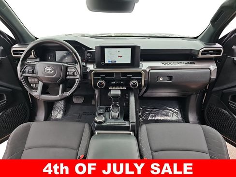 Used 2025 Toyota Tacoma SR5 AWD/4WD image 9
