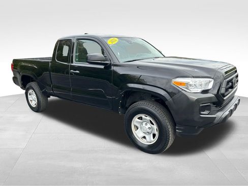 Certified 2022 Toyota Tacoma SR AWD/4WD image 8