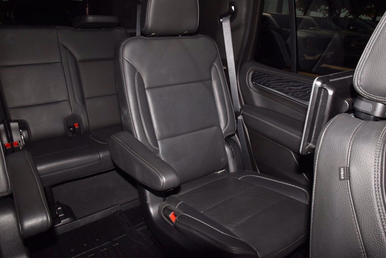 Used 2022 GMC Yukon Denali RWD image 23
